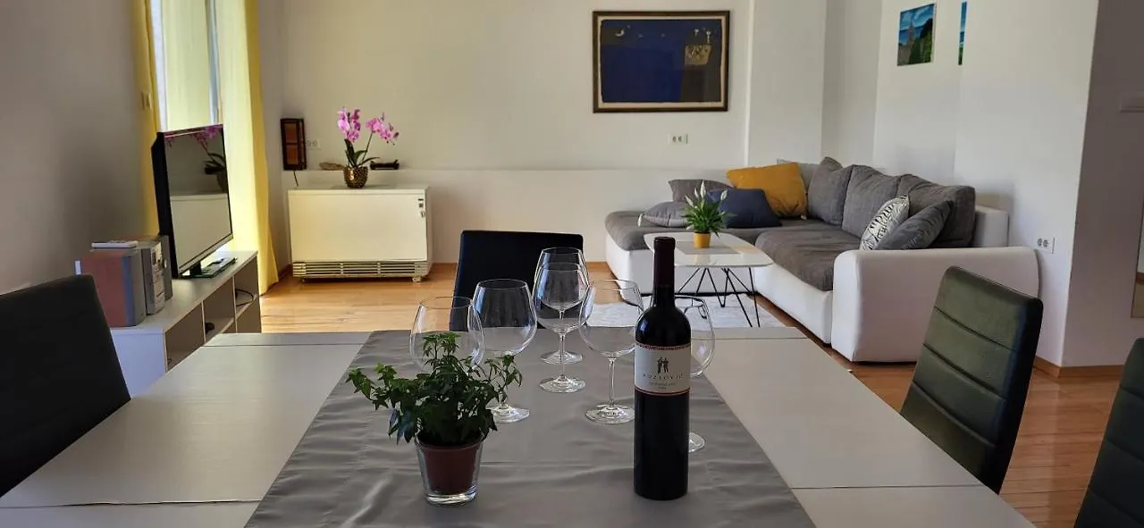 Apartment Petra Pekica Pula Croacia